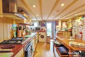 Photo 2- click for photo gallery